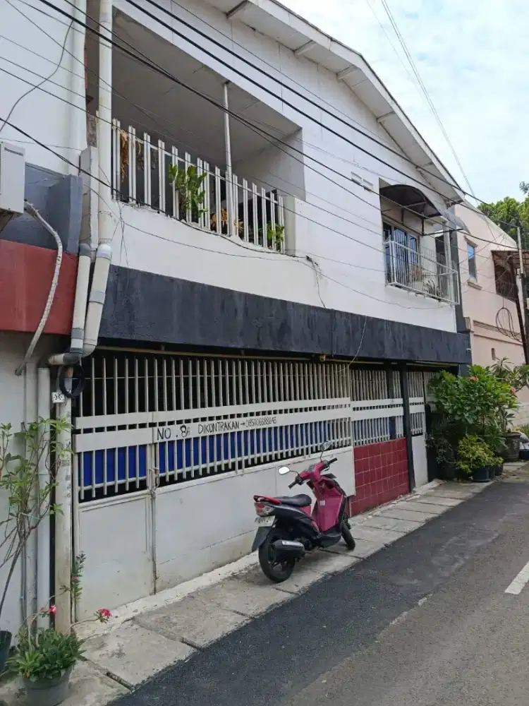Dikontrakkan Disewakan Kontrakan Rumah 2 Lantai Jakarta Pusat
