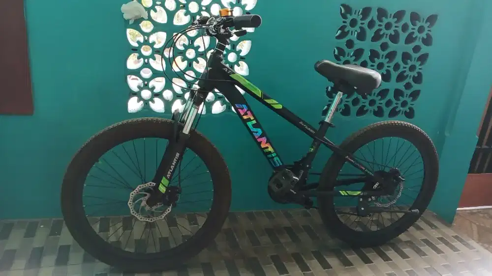 Sepeda Gunung Atlantis