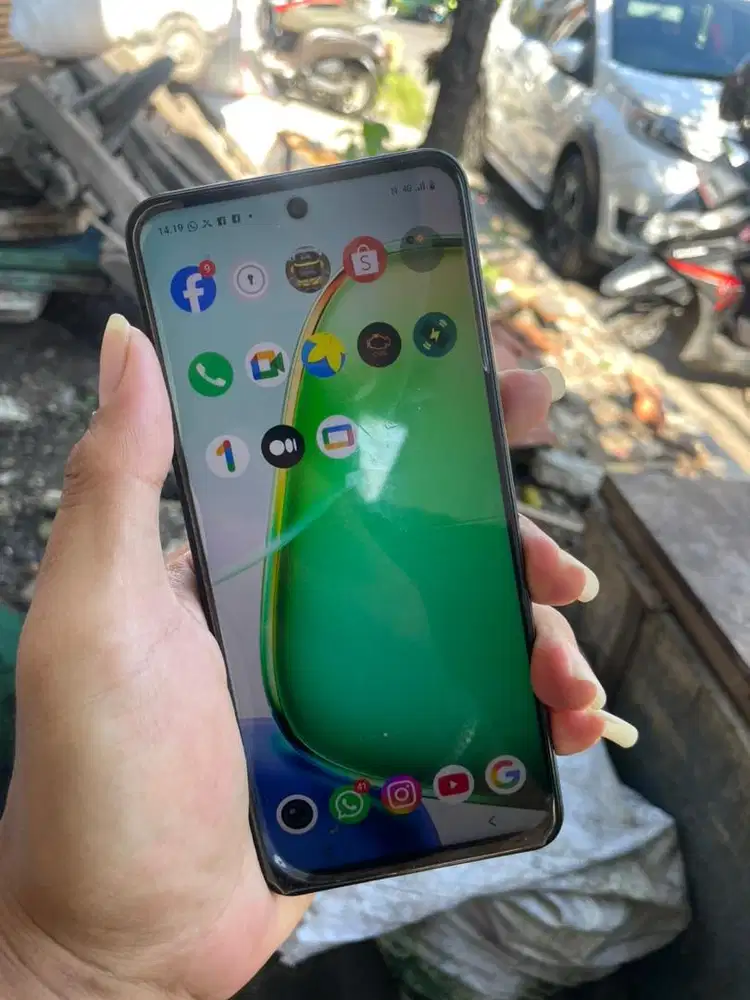 vivo y28 ram 8/256gb