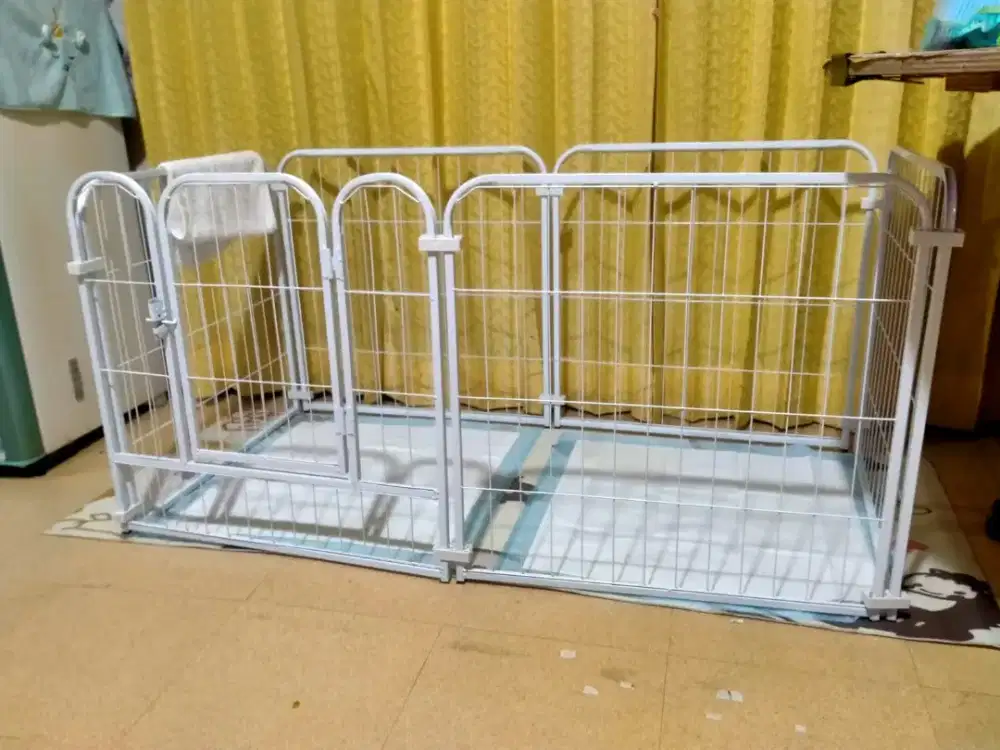 Dijual kandang besi doggy n cat.. kuat.. masih baru minat WA