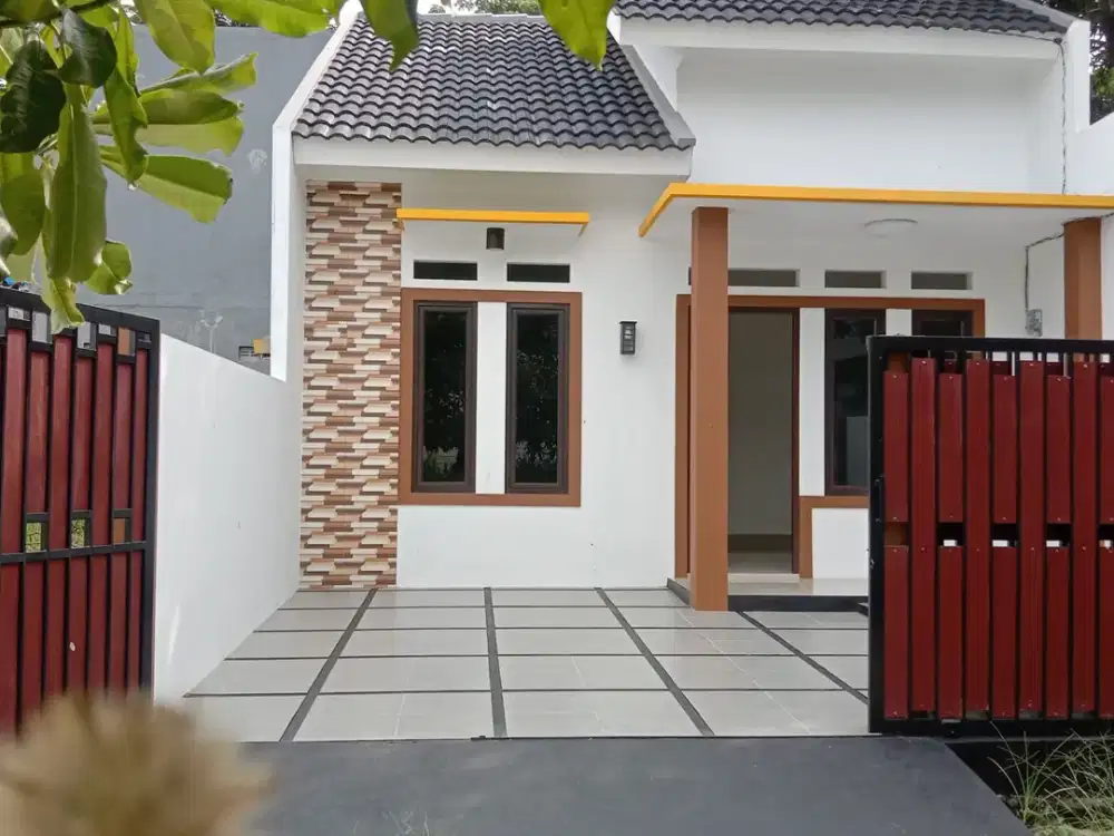 DI JUAL RUMAH MURAH 3 KAMAR TIDUR DI SENOPATI ESTATE BEKASI TIMUR