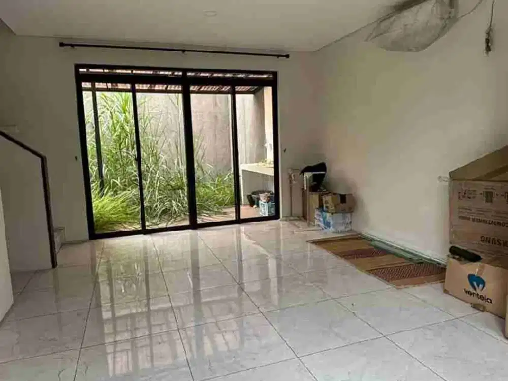 dijual cepat rumah baru kota baru Parahyangan simakirana