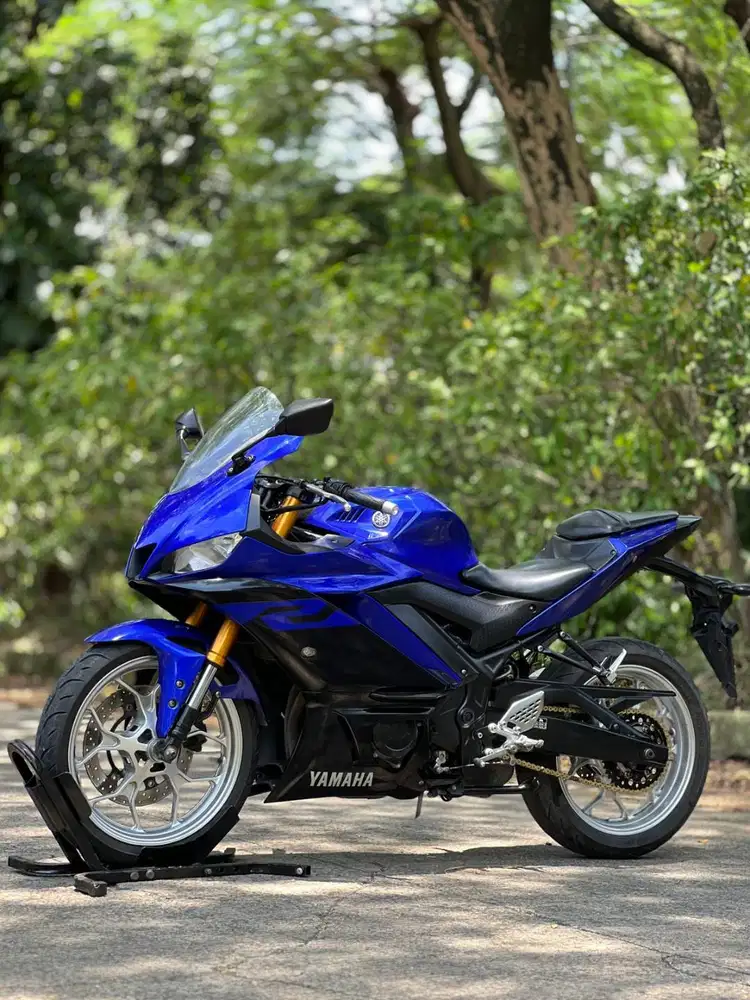 YAMAHA NEW R25 V2 2018 BIRU KM RENDAH PAJAK PANJANG TANPA PR