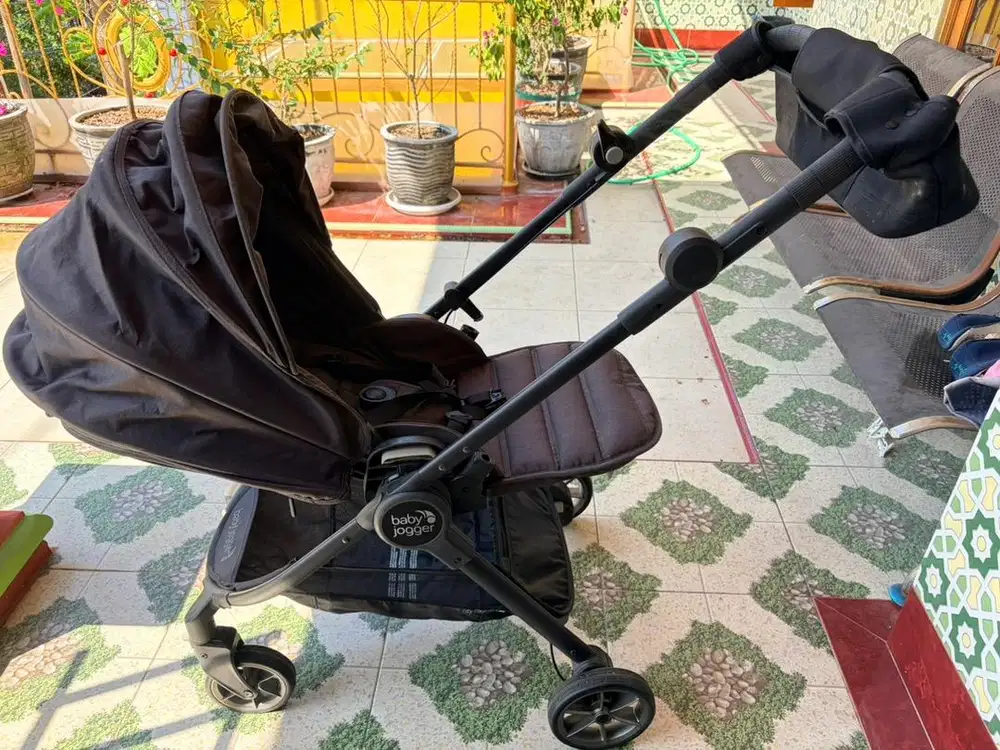 Stroller baby jogger city tour lux preloved