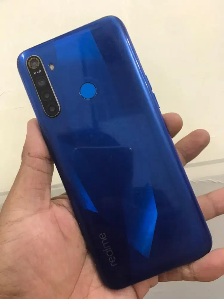 Realme 5i ram 4/128gb