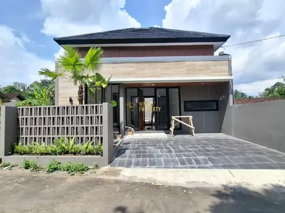 RUMAH SIAP HUNI, 3 KAMAR TIDUR, 8 MENIT DARI POLRES SLEMAN