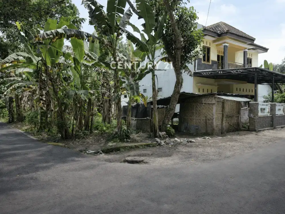 Tanah Hook 231m2 Di Seyegan Cocok Untuk Hunian Dan Investasi