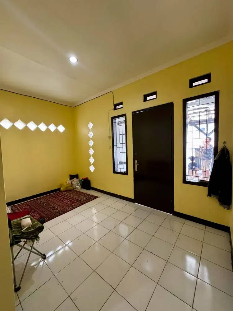 Dijual Rumah Bersih Terawat di Taman Rahayu Bandung