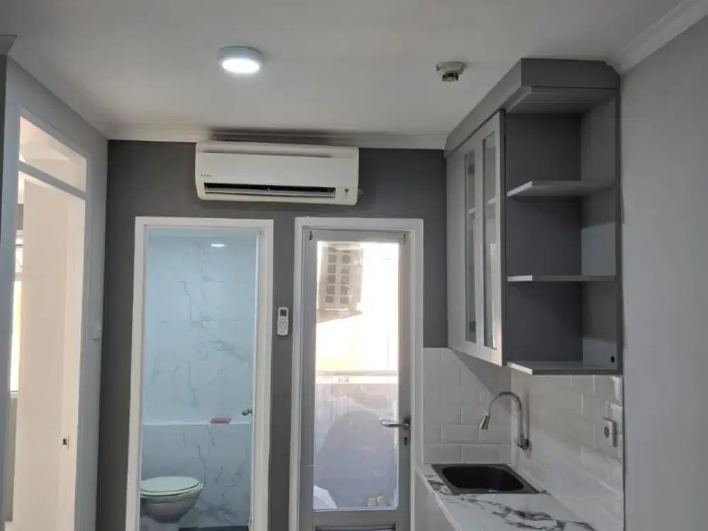 Dijual apartemen Gading Nias terenovasi siap huni 2BR