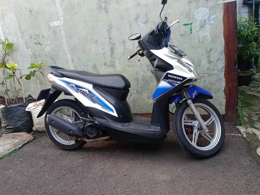 DI JUAL HONDA BEAT FI 2015