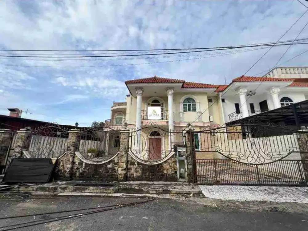 Dijual Cepat Rumah Hook 2.5 Lantai di Citra Indah, Batam Center