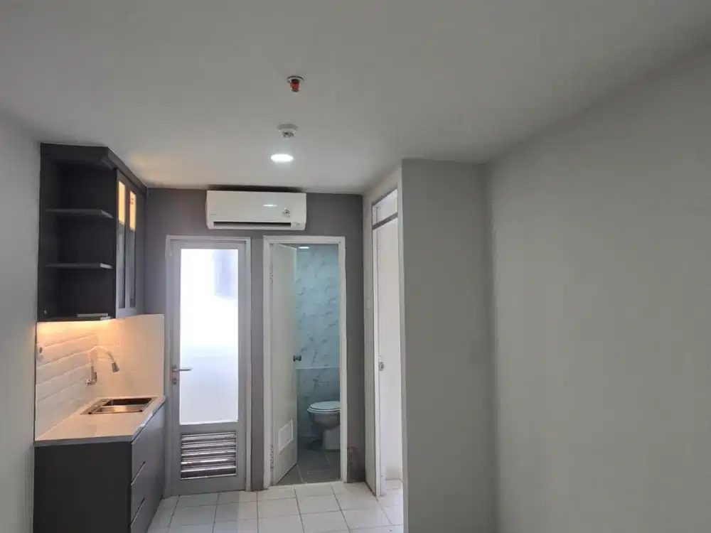 Dijual apartemen Gading Nias 2BR semi furnished terenovasi siaphuni
