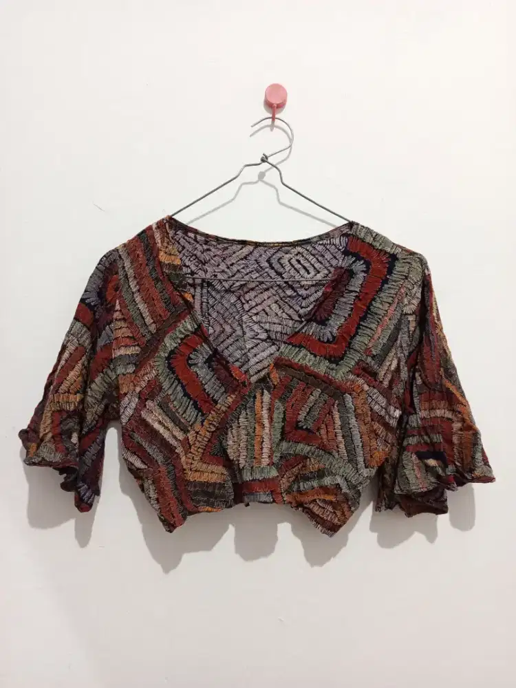 Preloved crop top wanita