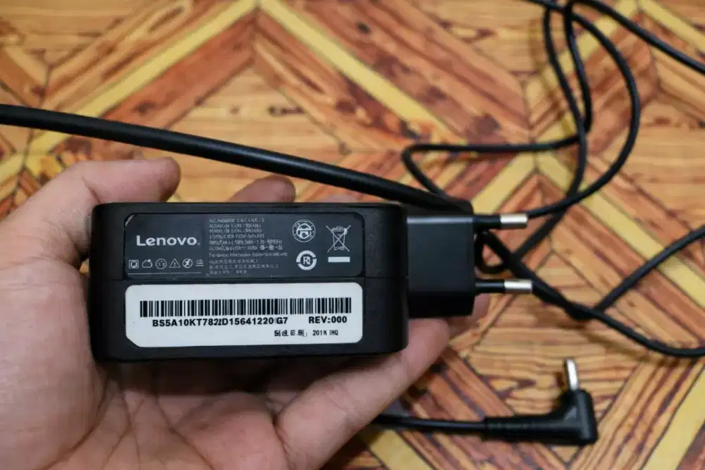 Charger Laptop Lenovo Original
