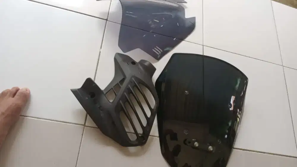 Visor tameng dan cover radiator motor nmax