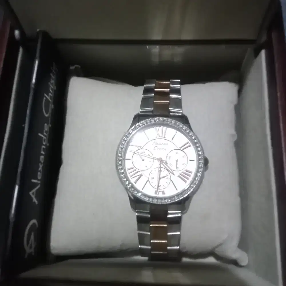 Alexandre Christie 2642 ,case :putih,plat:putih