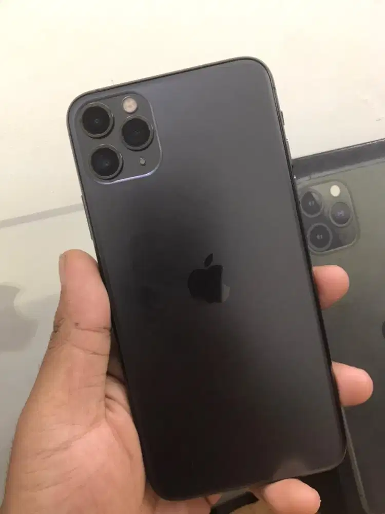 iPhone 11 pro max 256gb inter all operator
