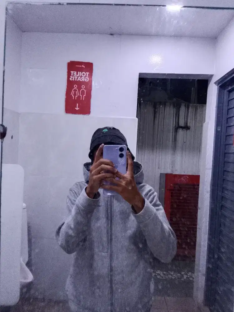 mencari info lowongan pekerjaan