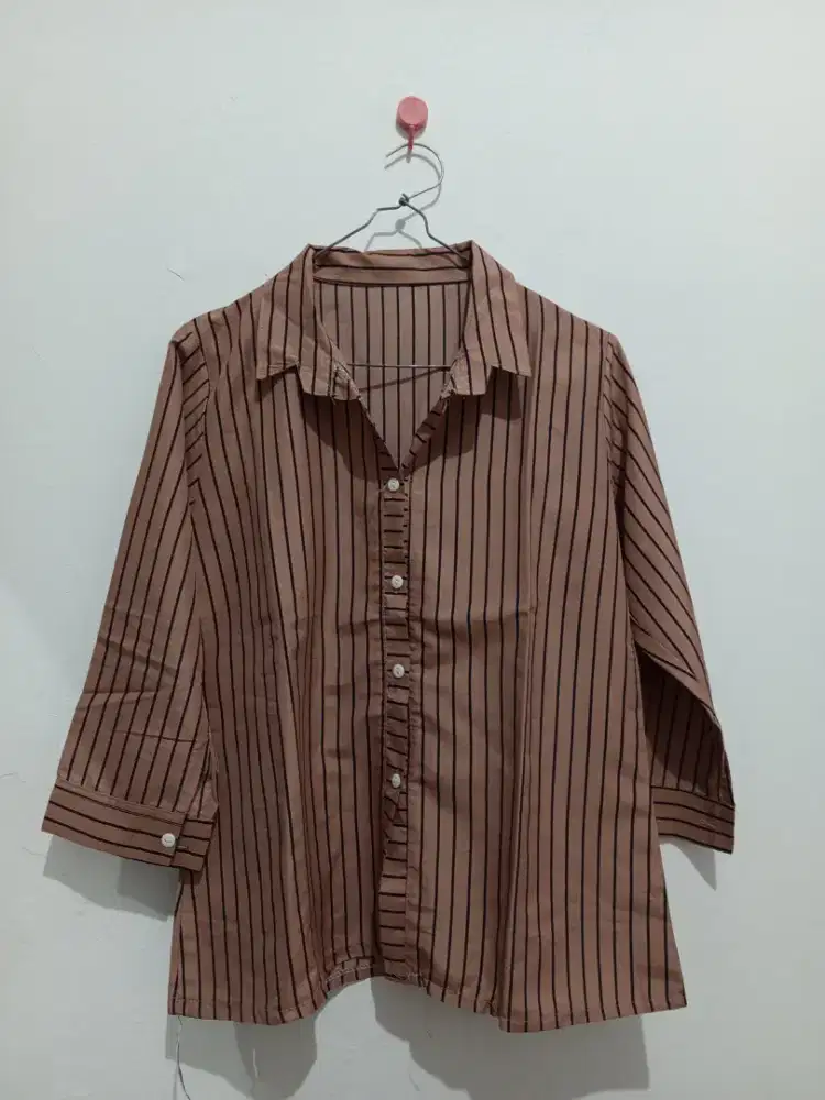 Preloved kemeja wanita