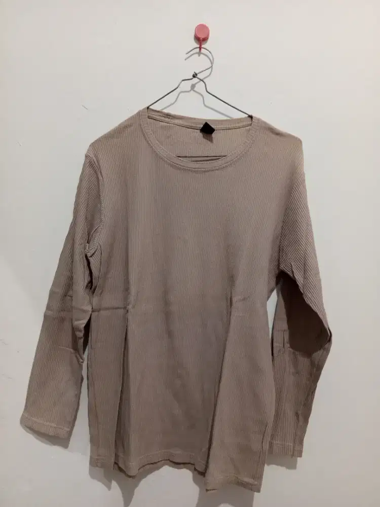 Preloved kaos wanita