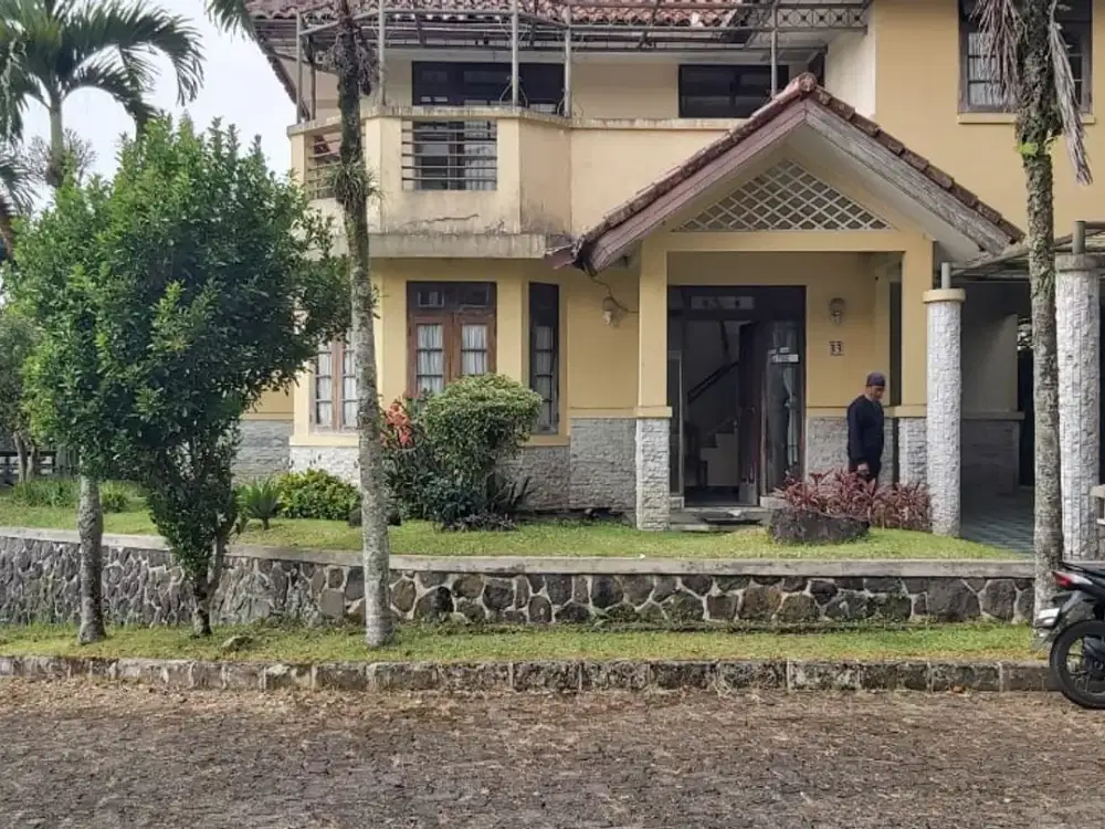 Dijual murah villa puncak bumi ciherang