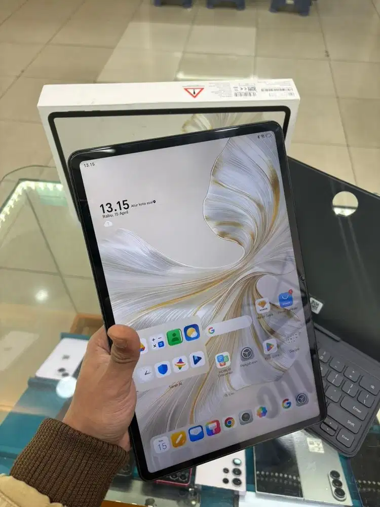 honor pad 9 8/256 like new