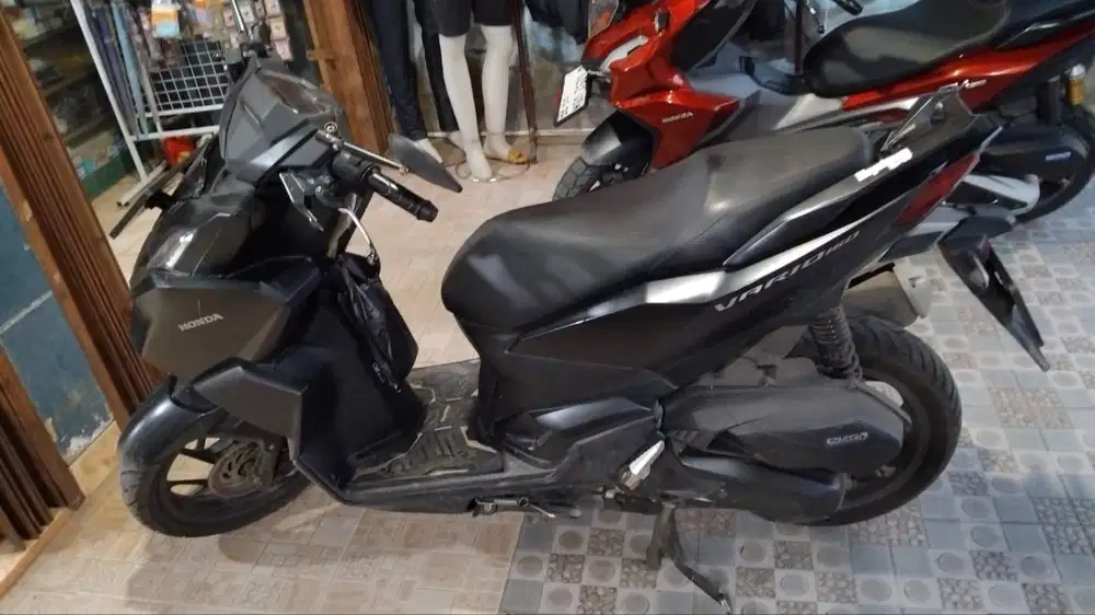 Honda Vario 160 tipe CBS tahun 2023