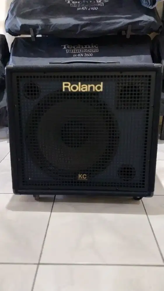 Roland kc550 istimewa bisa tt keyboard