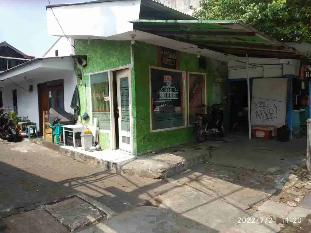 9-397
DIJUAL RUMAH HITUNG TANAH DI KEBAYORAN LAMA JAKARTA SELATAN
SHGB