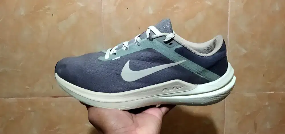 Jual sepatu nike winflo 10 . Asli bukan kw