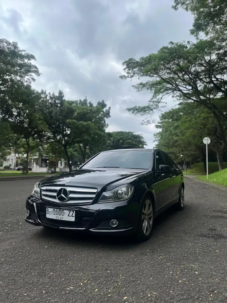 Mercedes Benz C200 Avantgarde Cgi 2012