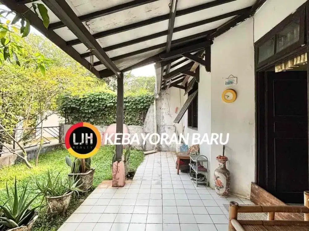 Rumah hitung tanah dekat ke MRT Lebak Bulus Jakarta Selatan