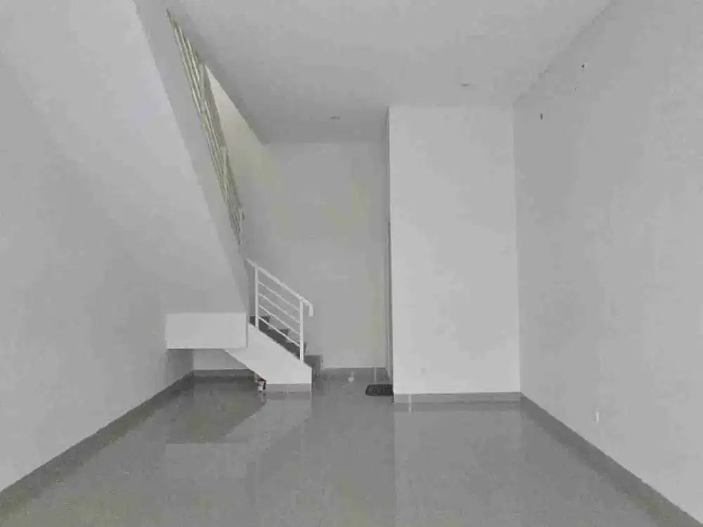 Ruko Pisa Grande, uk 4,5x10, 2 lantai, Gading serpong