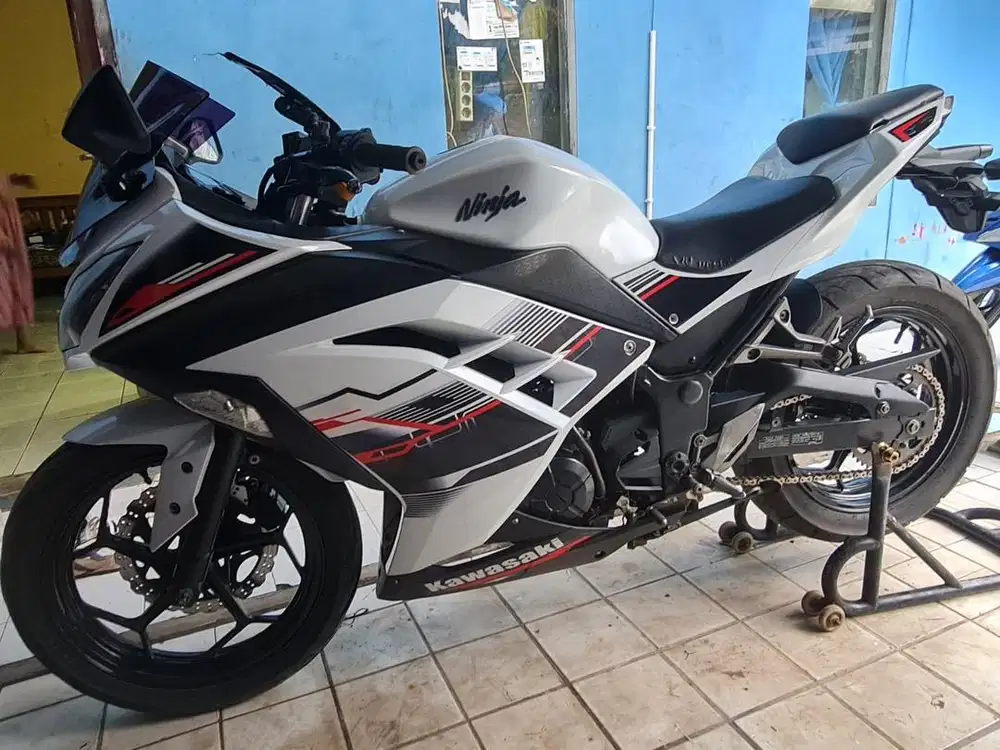 KAWASAKI NINJA 250