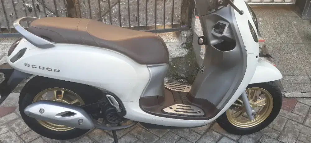 Scoopy 2021 hidup lengkap