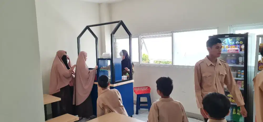 Dibutuhkan segera karyawati kantin sekolah Islam Al Wildan 10