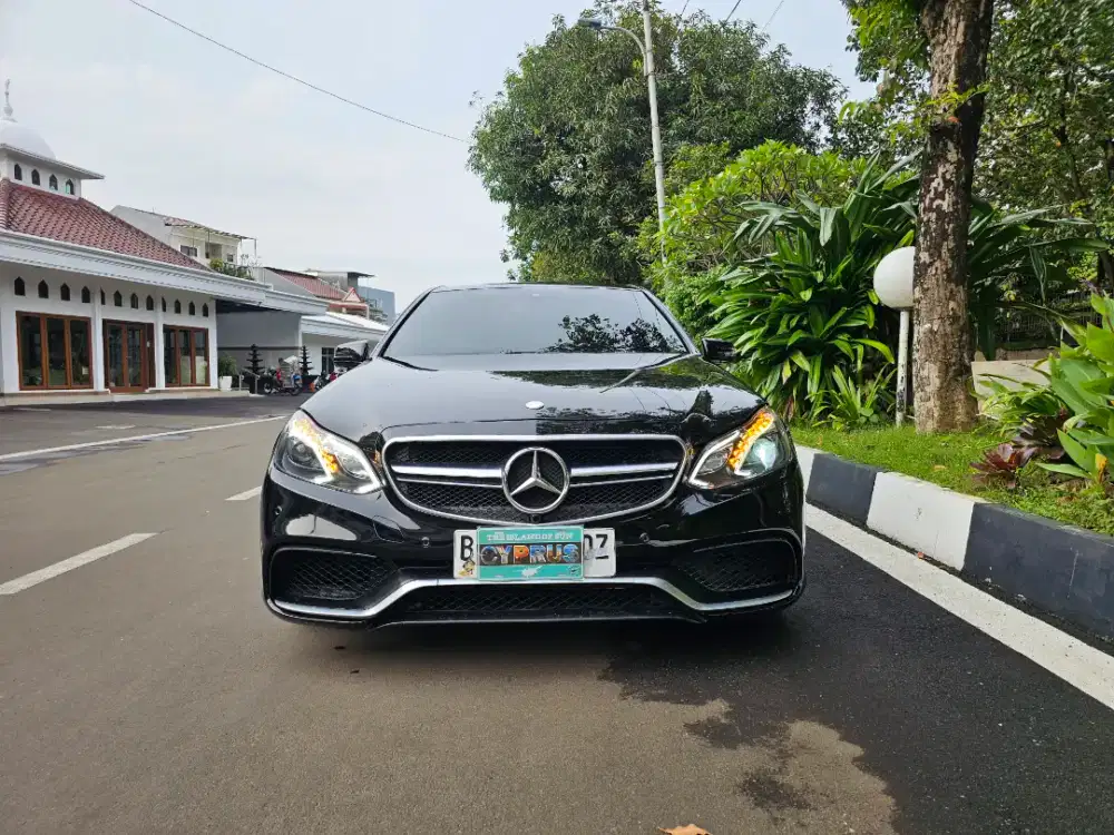Mercedes Benz E200 Facelift W212