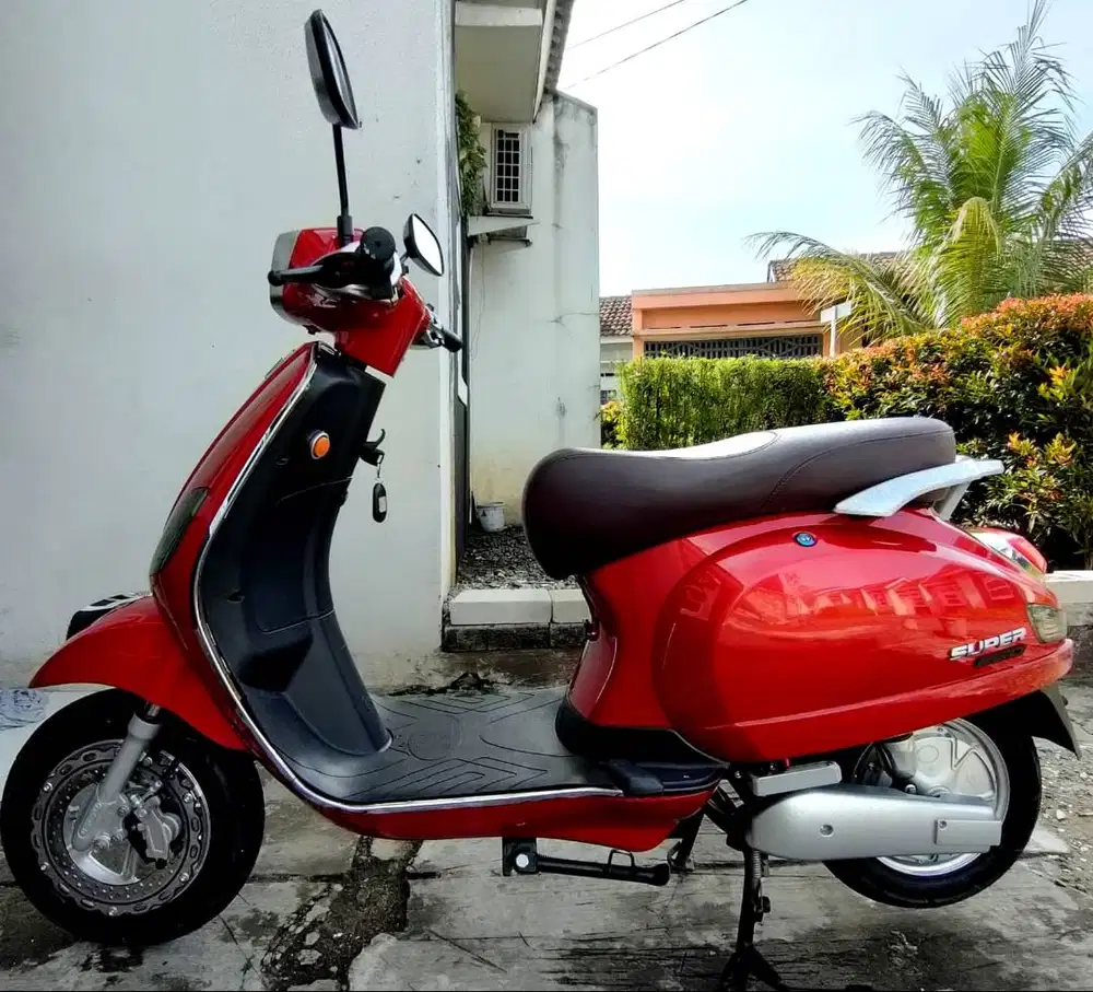 MOTOR LISTRIK UWINFLY T3 Tahun 2023