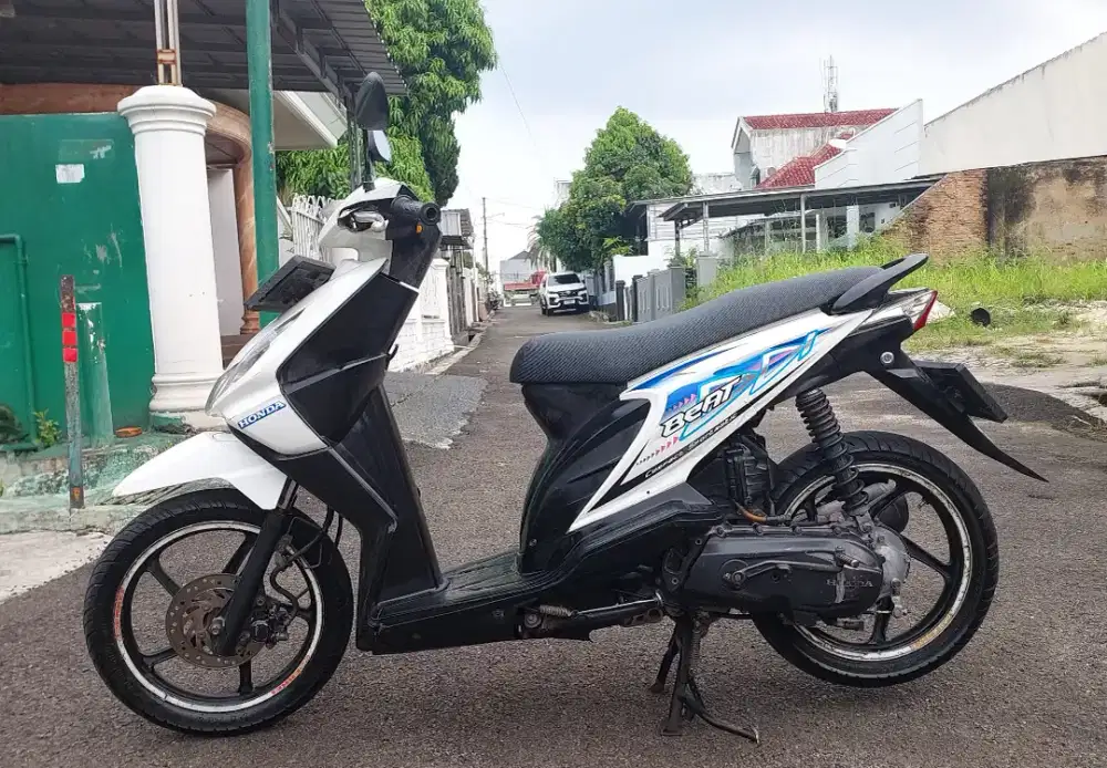 HONDA BEAT CARBU 2010 KOTAMADYA RECORD DEALER