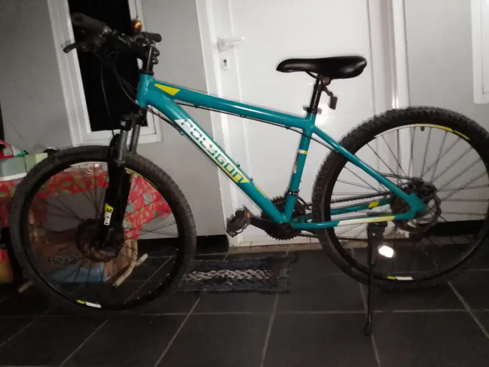Sepeda MTB Polygon Monarch 4 2018
