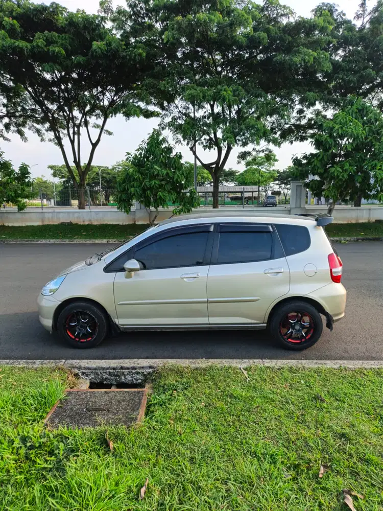 Honda Jazz 2004 Bensin