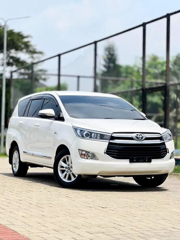 (CASH) Toyota Innova V Bensin 2018