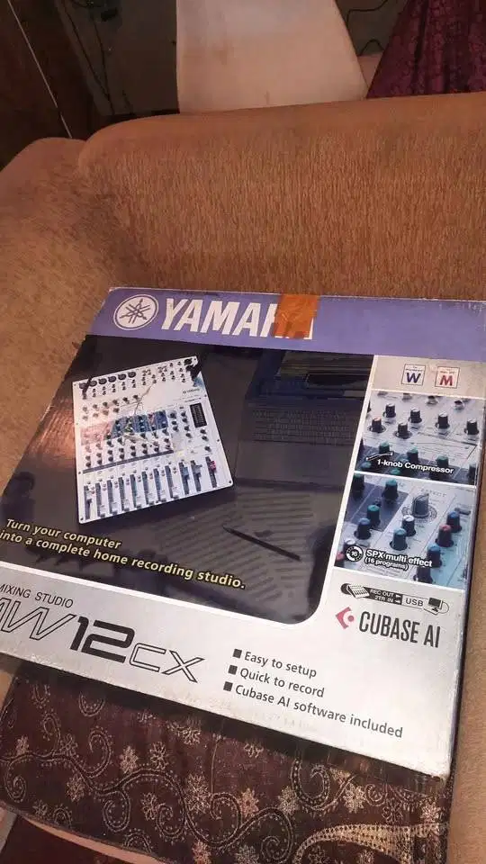 Mixer Yamaha MW12CX Pasti Original Tentunya
