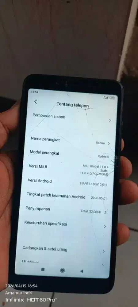 Redmi 6.  3/32 minus retak normal