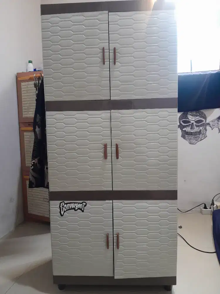 Lemari plastik 3 susun