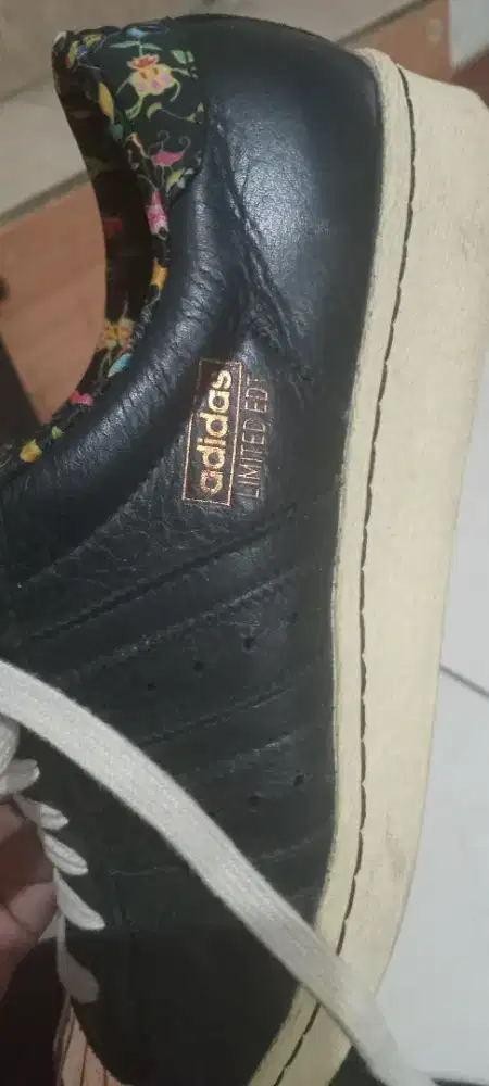 Adidas superstar limited edition