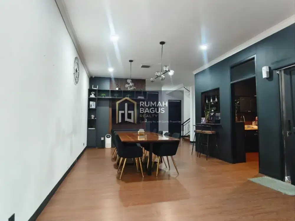 Rumah Strategis Lokasi Prime Pusat Kota Jarang Ada Sayap Riau Bandung