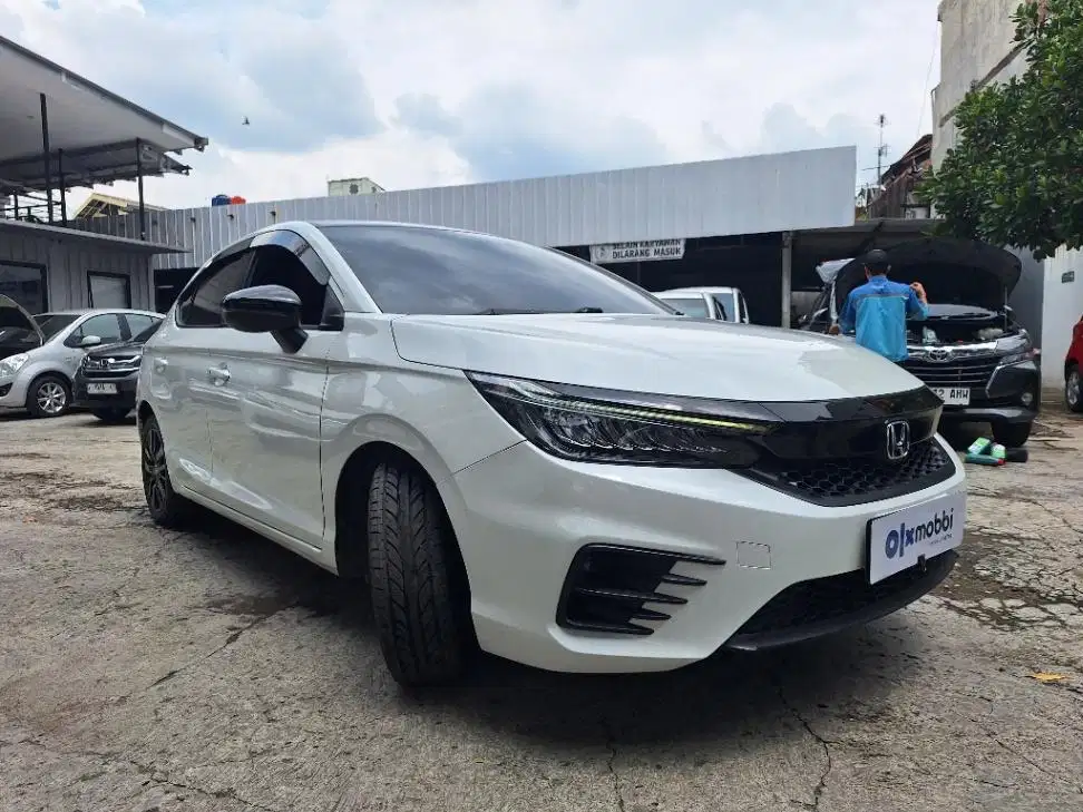 DP MURAH Honda City 1.5 Hatchback RS Bensin-AT 2021 Abu CAJJD