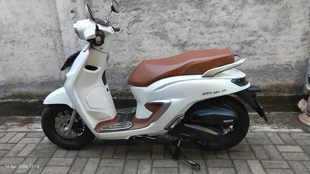 STYLO 160 ABS PUTIH