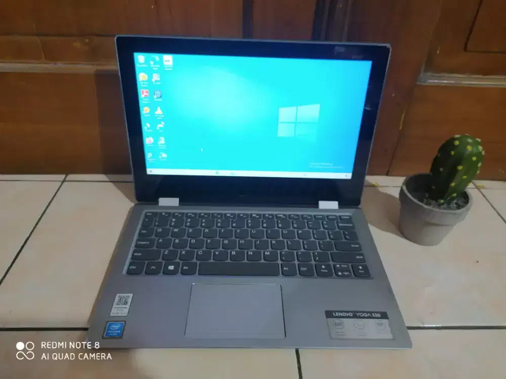 Lenovo Yoga 330/Intel Pentium N5000/Ram 4/SSD 256/ Touchscreen lipat